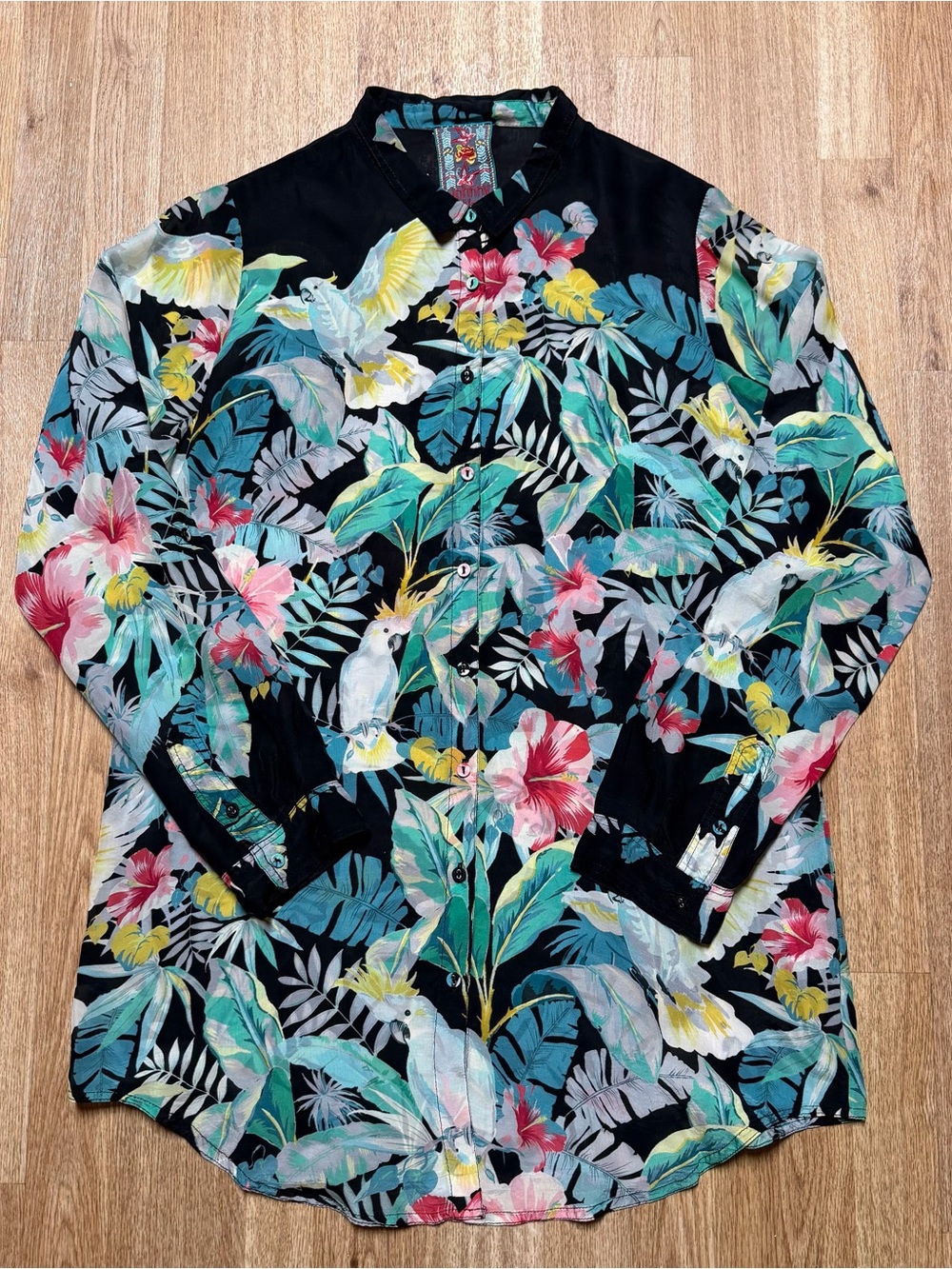 Johnny Was Solo Button Up Blouse Women’s Size S Tropical Bird Print Tunic Boho